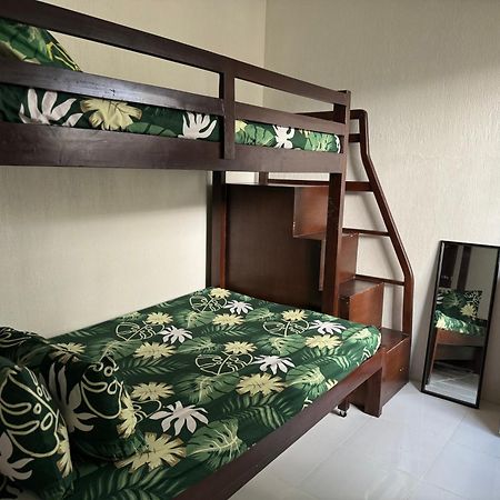 Home Away From Home. Bacolod Kültér fotó